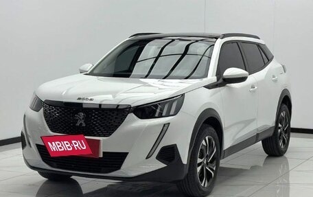 Peugeot 2008 II, 2023 год, 1 390 000 рублей, 3 фотография