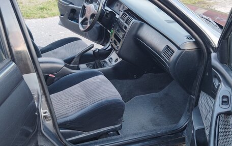 Toyota Carina, 1992 год, 250 000 рублей, 9 фотография