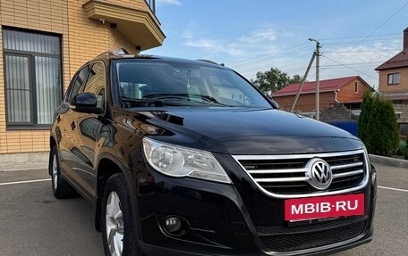 Volkswagen Tiguan I, 2011 год, 1 350 000 рублей, 2 фотография
