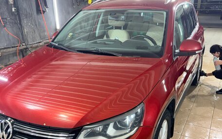 Volkswagen Tiguan I, 2011 год, 1 100 000 рублей, 3 фотография