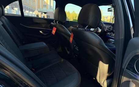 Mercedes-Benz E-Класс, 2019 год, 3 450 000 рублей, 38 фотография