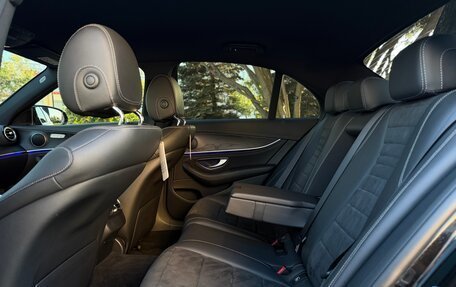 Mercedes-Benz E-Класс, 2019 год, 3 450 000 рублей, 34 фотография