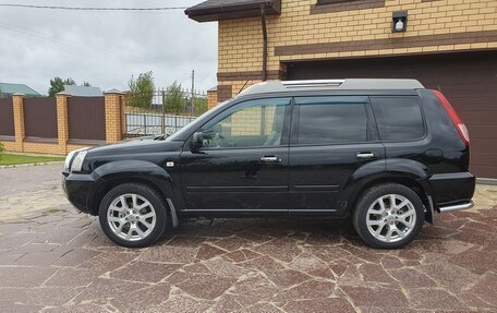 Nissan X-Trail, 2004 год, 830 000 рублей, 2 фотография