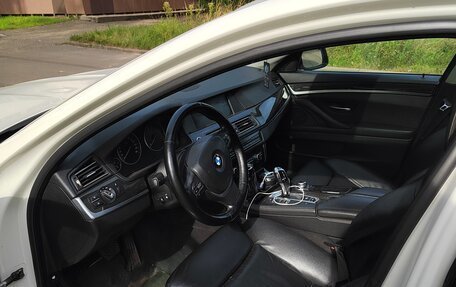BMW 5 серия, 2010 год, 2 000 000 рублей, 4 фотография