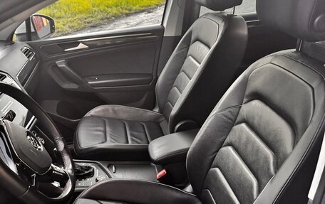Volkswagen Tiguan II, 2020 год, 3 699 000 рублей, 11 фотография