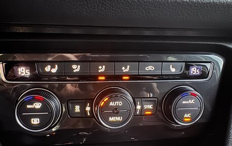 Volkswagen Tiguan II, 2020 год, 3 699 000 рублей, 15 фотография