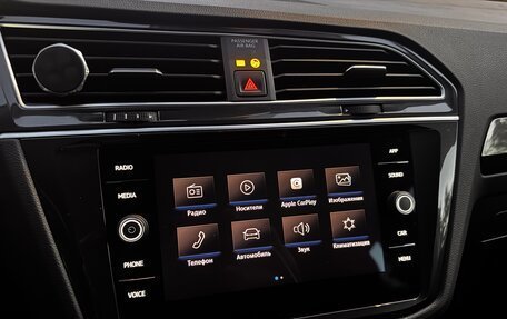 Volkswagen Tiguan II, 2020 год, 3 699 000 рублей, 27 фотография