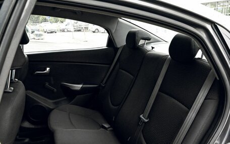 KIA Rio III рестайлинг, 2014 год, 925 000 рублей, 17 фотография
