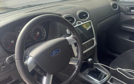 Ford Focus II рестайлинг, 2006 год, 325 000 рублей, 5 фотография