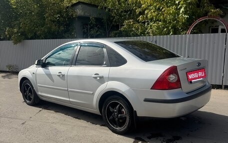 Ford Focus II рестайлинг, 2006 год, 325 000 рублей, 3 фотография
