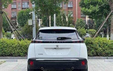 Peugeot 2008 II, 2022 год, 1 210 000 рублей, 6 фотография