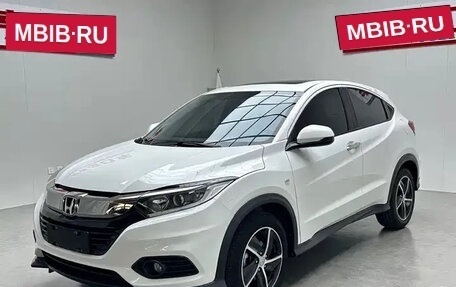 Honda Vezel, 2022 год, 1 146 000 рублей, 1 фотография