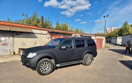 Nissan Pathfinder, 2010 год, 1 350 000 рублей, 1 фотография