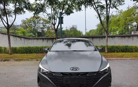 Hyundai Elantra, 2022 год, 1 360 000 рублей, 2 фотография