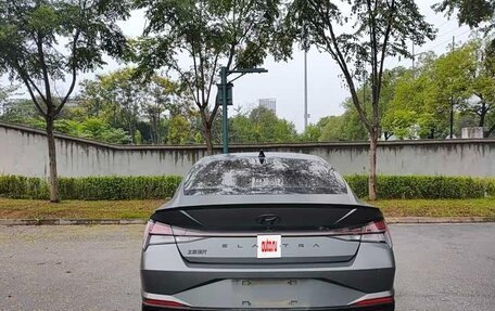 Hyundai Elantra, 2022 год, 1 360 000 рублей, 6 фотография