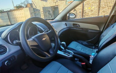 Chevrolet Cruze II, 2015 год, 690 000 рублей, 5 фотография