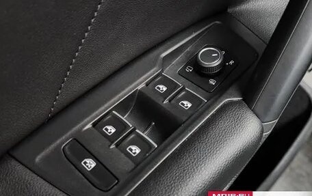 Volkswagen Tiguan II, 2022 год, 3 010 530 рублей, 17 фотография
