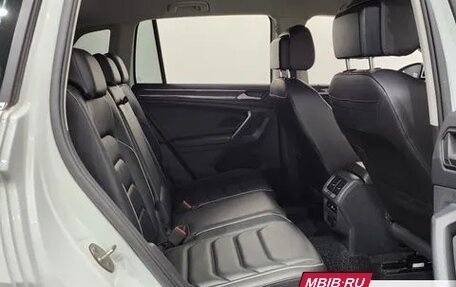 Volkswagen Tiguan II, 2022 год, 3 010 530 рублей, 11 фотография