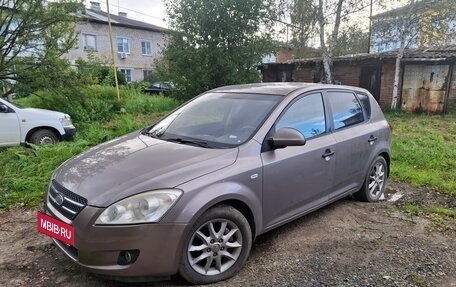 KIA cee'd I рестайлинг, 2007 год, 450 000 рублей, 1 фотография