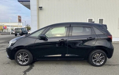 Honda Fit, 2023 год, 1 090 000 рублей, 3 фотография