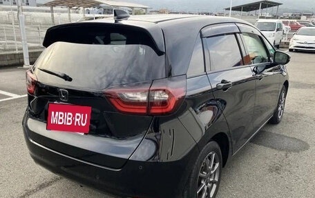 Honda Fit, 2023 год, 1 090 000 рублей, 4 фотография