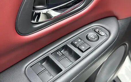 Honda Vezel, 2022 год, 1 146 000 рублей, 11 фотография