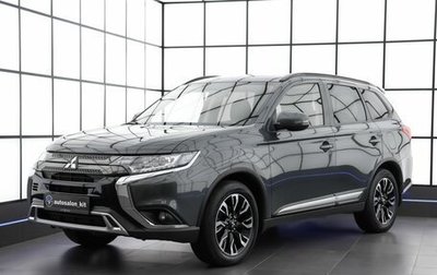 Mitsubishi Outlander III рестайлинг 3, 2021 год, 2 850 000 рублей, 1 фотография
