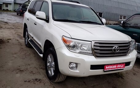 Toyota Land Cruiser 200, 2013 год, 4 300 000 рублей, 1 фотография