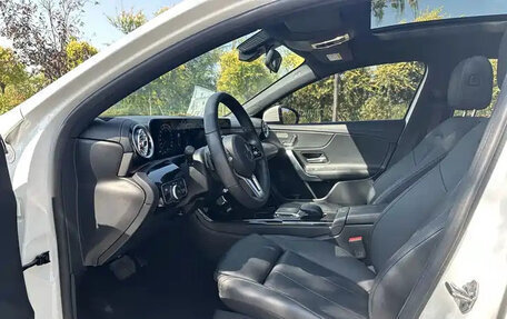 Mercedes-Benz A-Класс, 2022 год, 1 700 606 рублей, 24 фотография