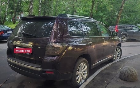 Toyota Highlander III, 2012 год, 1 475 000 рублей, 3 фотография