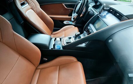 Jaguar F-Type I рестайлинг 2, 2021 год, 5 800 000 рублей, 15 фотография