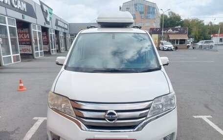 Nissan Serena IV, 2012 год, 950 000 рублей, 1 фотография