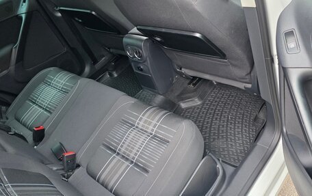 Volkswagen Tiguan I, 2015 год, 2 790 000 рублей, 14 фотография