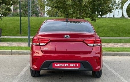 KIA Rio IV, 2018 год, 1 390 000 рублей, 8 фотография