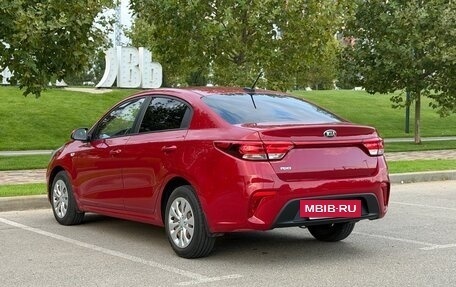 KIA Rio IV, 2018 год, 1 390 000 рублей, 6 фотография