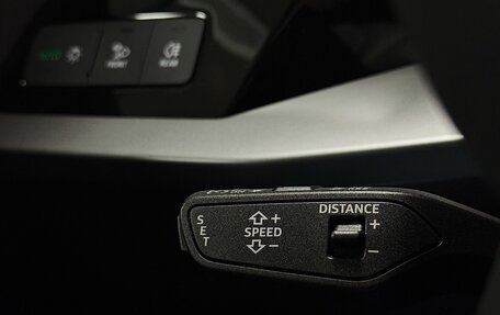 Audi A3, 2023 год, 2 420 000 рублей, 10 фотография