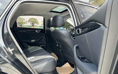Geely Emgrand, 2026 год, 2 230 000 рублей, 22 фотография