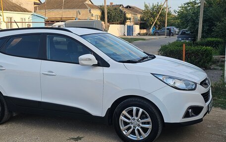 Hyundai ix35 I рестайлинг, 2013 год, 1 400 000 рублей, 5 фотография