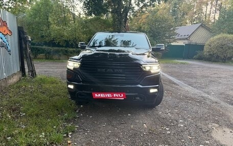 Rambler 1500, 2018 год, 7 000 000 рублей, 3 фотография