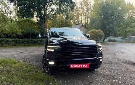 Rambler 1500, 2018 год, 7 000 000 рублей, 4 фотография