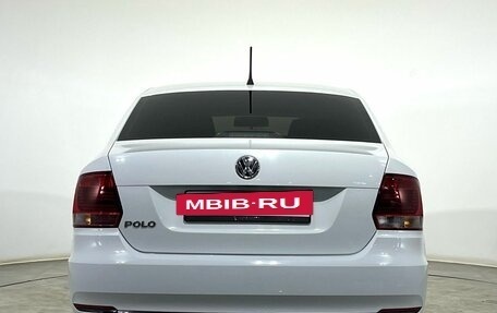Volkswagen Polo VI (EU Market), 2015 год, 980 000 рублей, 3 фотография