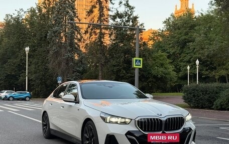 BMW 5 серия, 2023 год, 7 290 000 рублей, 2 фотография