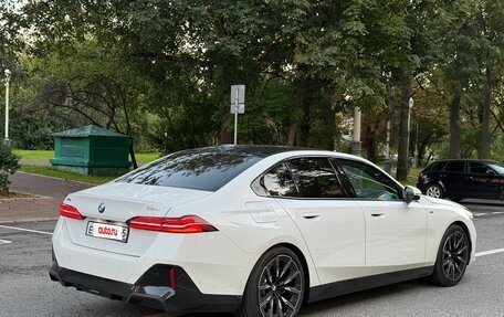 BMW 5 серия, 2023 год, 7 290 000 рублей, 5 фотография