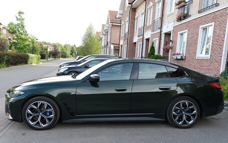 BMW i4, 2022 год, 5 500 000 рублей, 2 фотография