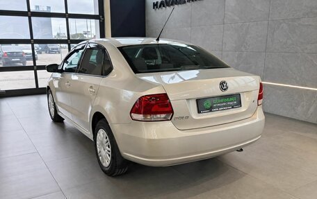 Volkswagen Polo VI (EU Market), 2011 год, 650 000 рублей, 4 фотография