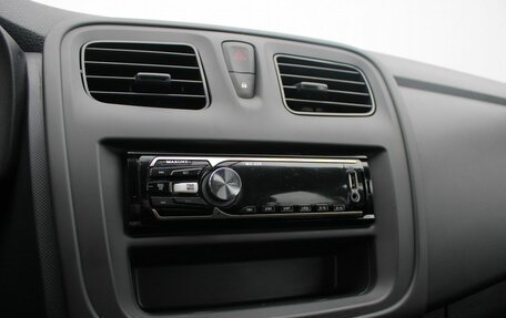 Renault Logan II, 2020 год, 939 000 рублей, 9 фотография