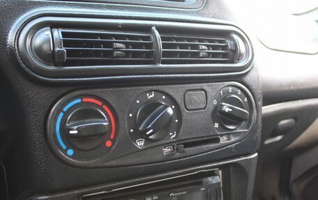 Chevrolet Niva I рестайлинг, 2005 год, 169 000 рублей, 9 фотография