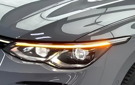 Volkswagen Golf VIII, 2023 год, 1 950 000 рублей, 7 фотография