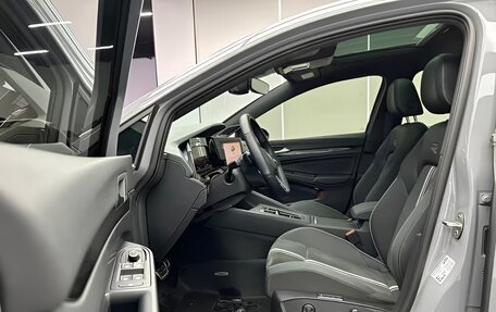 Volkswagen Golf VIII, 2023 год, 1 950 000 рублей, 10 фотография