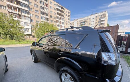 Mitsubishi Outlander III рестайлинг 3, 2011 год, 1 000 050 рублей, 4 фотография